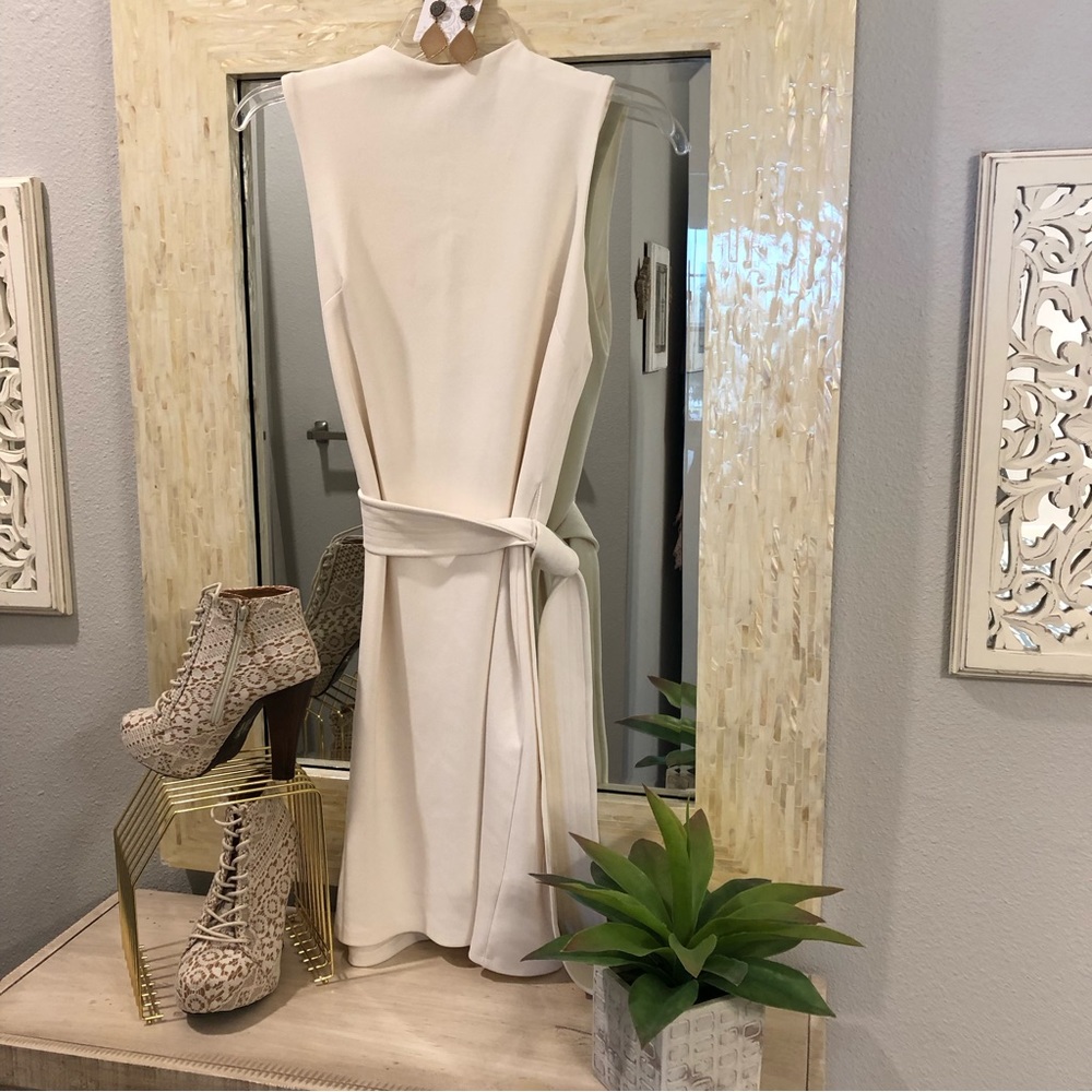 H&M ivory lined sheath dress with sash SZ XS